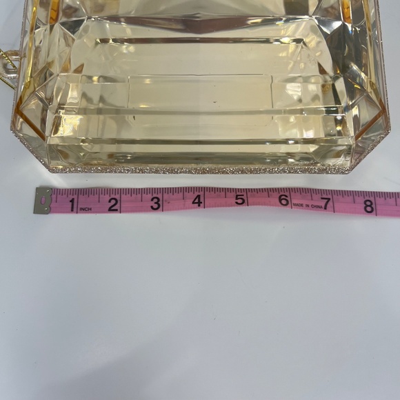 Champagne Gold 3D Gem Ornament – Faceted Acrylic, Mirrored & Sparkling - Picture 6 of 9